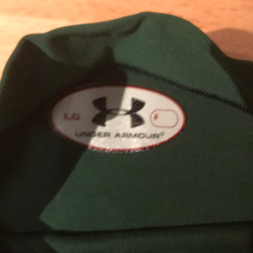 Under Armour - Picture 3 of 3